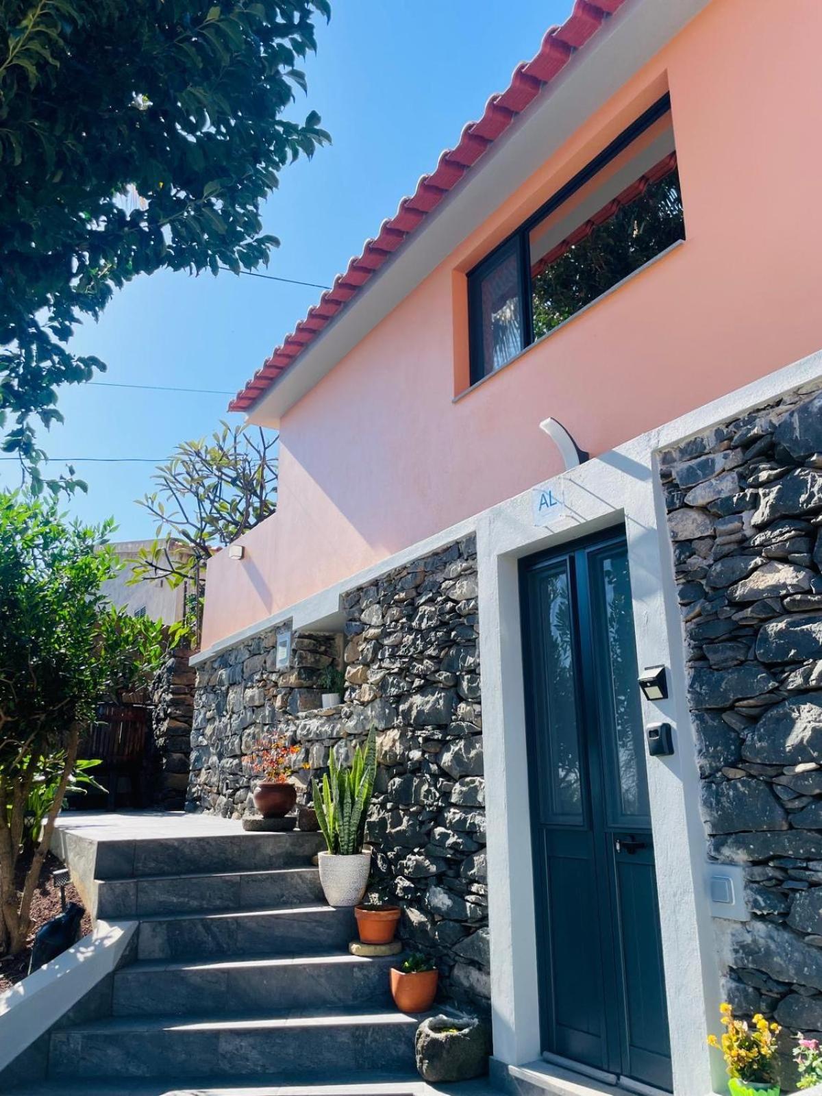 فندق Cozy House فونشال المظهر الخارجي الصورة